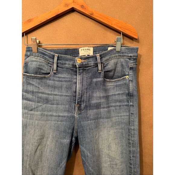 Frame Le High Skinny Jean, Solit hem - Picture 2 of 7